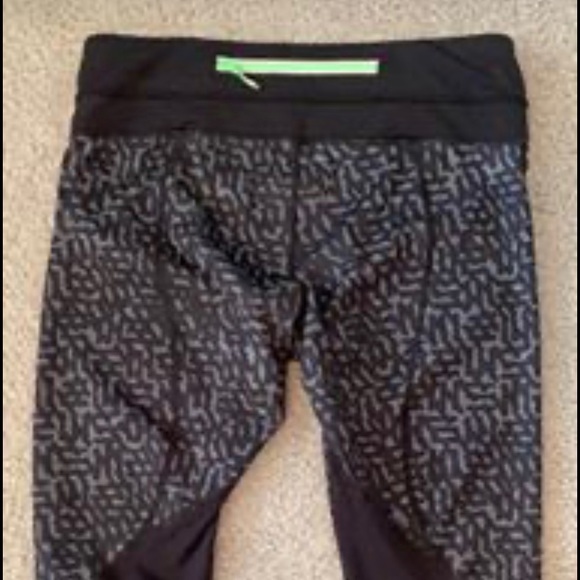 Lululemon Pace Rival Crops - Picture 2 of 2